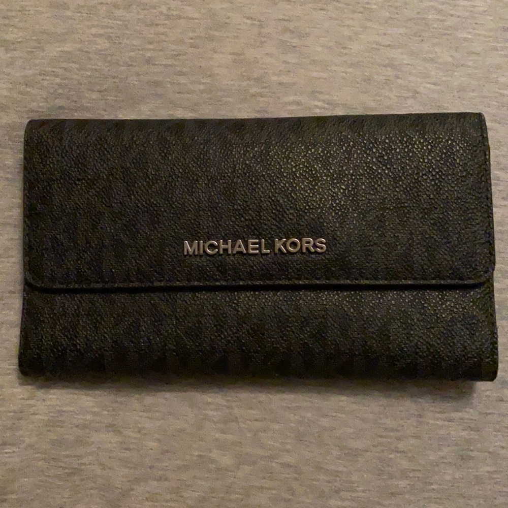 Michael Kors leather Wallet